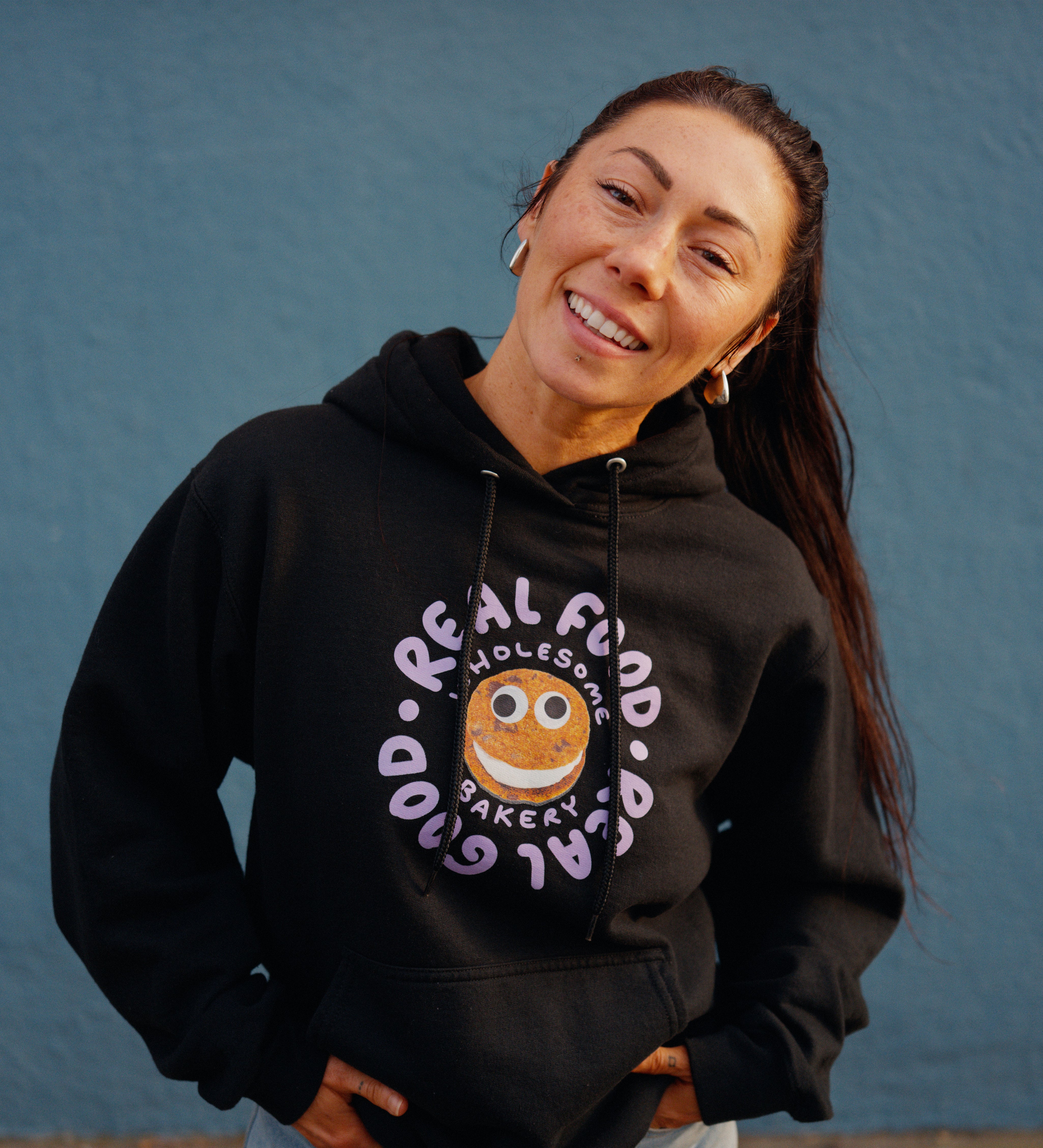 hoody02.jpg